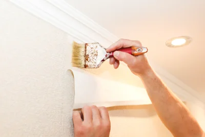 Pose de papier peint à Croutoy — revêtements muraux et toiles de verre